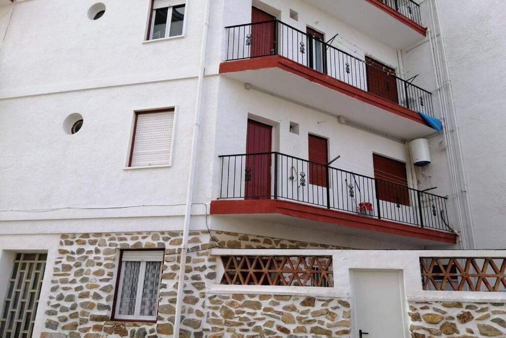 Piso En Primera Linea Con Wifi Y Vistas Al Mar Lo Pagán المظهر الخارجي الصورة