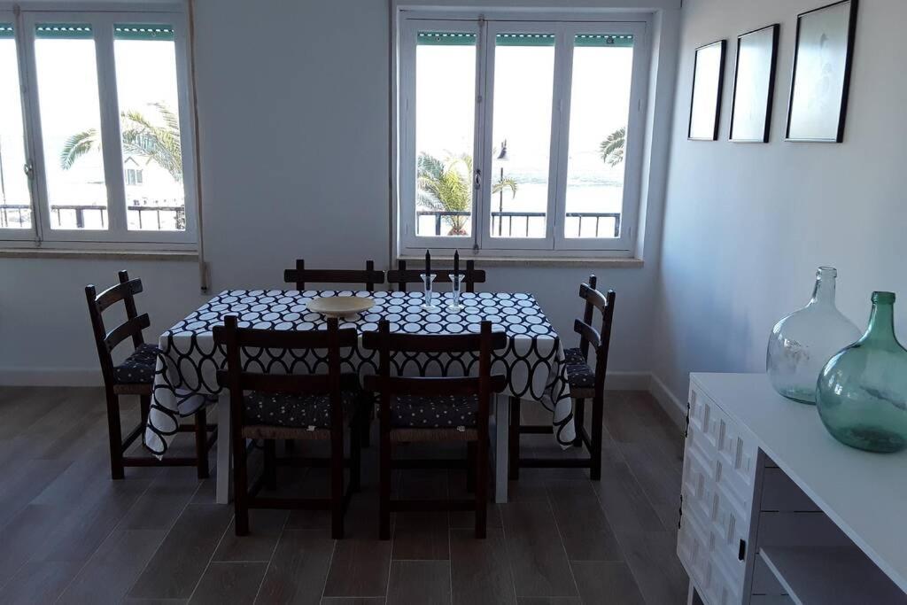 Piso En Primera Linea Con Wifi Y Vistas Al Mar Lo Pagán المظهر الخارجي الصورة
